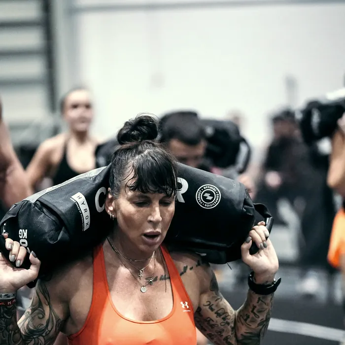 HYROX London ExCeL 2026 – Sandbag Lunges